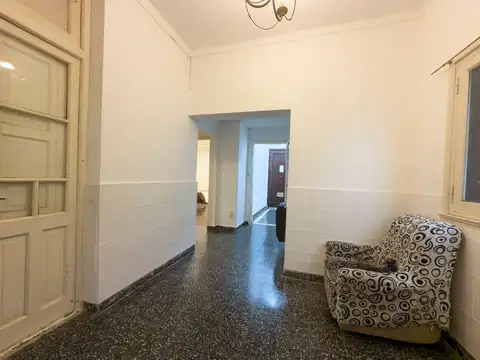 VENTA DE CASA 3  DORMITORIOS  SEMI CENTRICA TANDIL