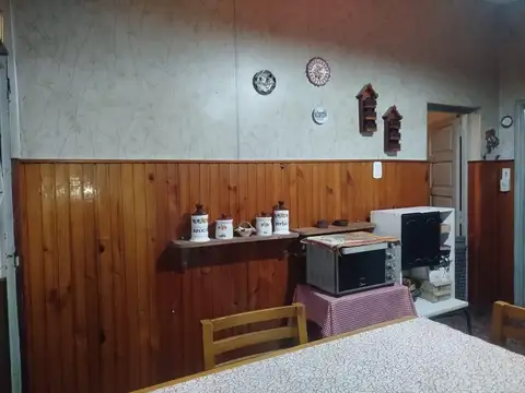 Casa 3 ambientes con 1 baño