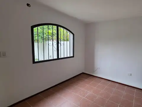 Casa en Venta en Granadero Baigorria, USD 115.000