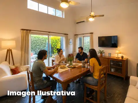 Casa en Venta con 2 cocheras
