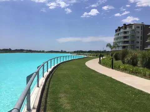 Terreno en Venta en Terralagos, USD 135.000