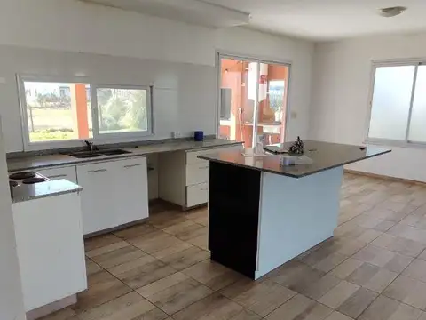 Casa en Venta al Noroeste