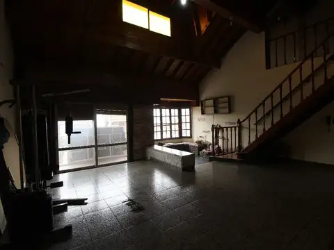 Depto Tipo Casa en Venta en Tablada, USD 70.000