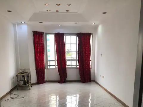 Paunero 1000, Piso 3