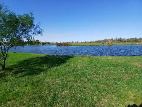 Terreno en Venta en Oliveros, USD 40.000