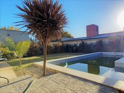 Casa en Venta en Jose Hernandez, USD 232.000