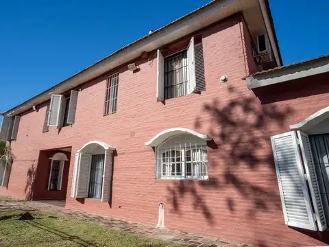 Casa en Venta en Moreno, USD 250.000