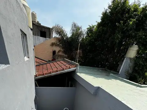 Depto Tipo Casa en Alquiler en Villa Bonich, $ 550.000