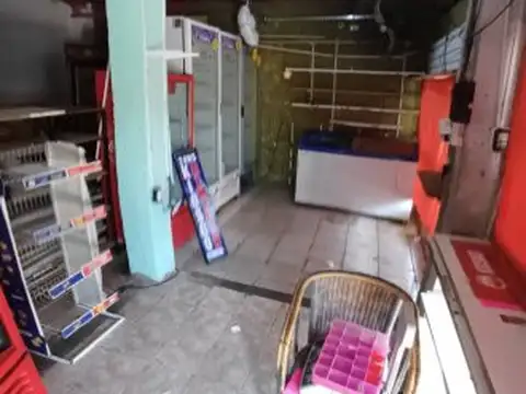 Centenera 3698 , Piso 0