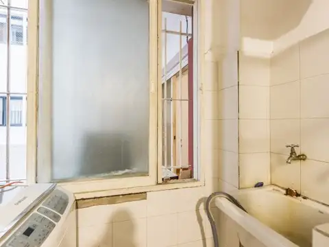 Departamento ·  Venta · 3 Ambientes · Buena Ubicación, A Refaccionar ·  Cañitas