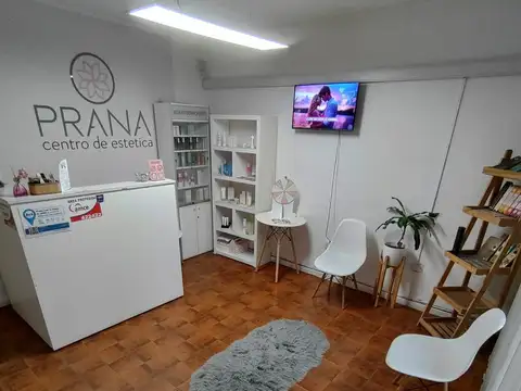 Casa 5 ambientes con 1 baño