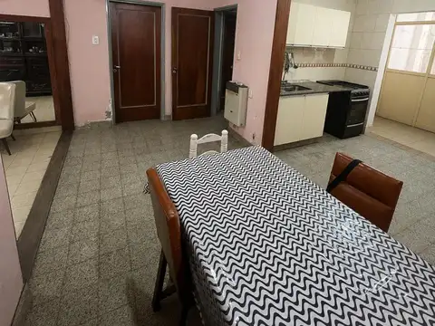 Depto Tipo Casa en Venta de 4 ambientes
