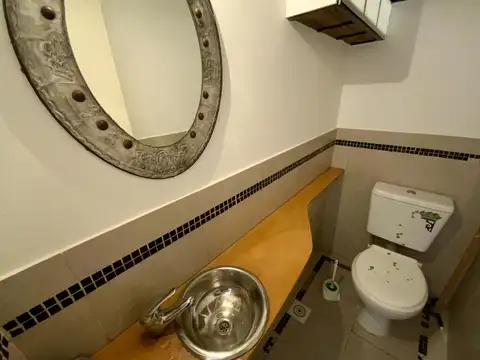 Depto Tipo Casa 4 ambientes con 2 baños