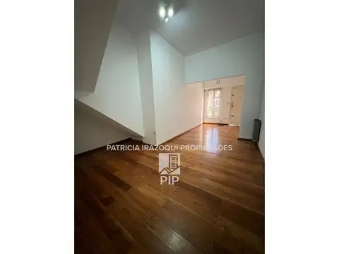 Depto Tipo Casa en Venta de 3 ambientes