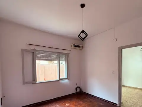 Depto Tipo Casa en Alquiler en General San Martin, $ 800.000