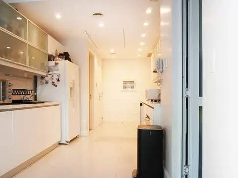 Departamento en Venta con 3 cocheras