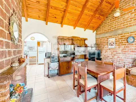 Casa en Venta en Neuquen, USD 230.000