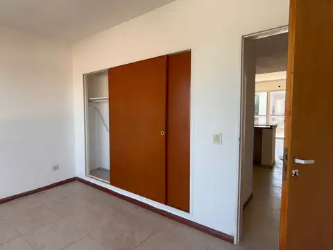 Departamento en Alquiler en Pilar, $ 530.000