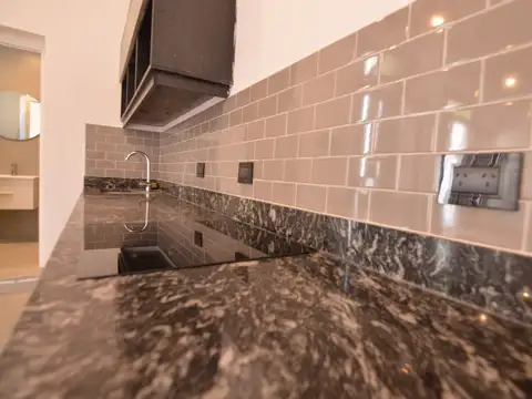 Depto Tipo Casa en Venta en Almagro, USD 145.000