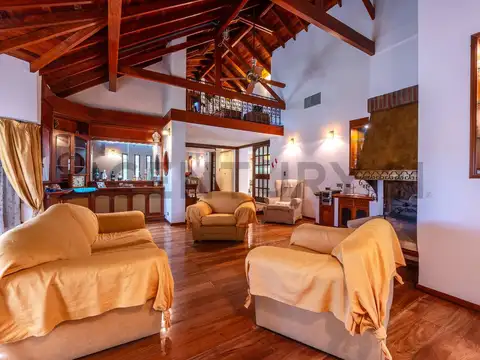 Casa en Venta en Castelar Norte, USD 650.000