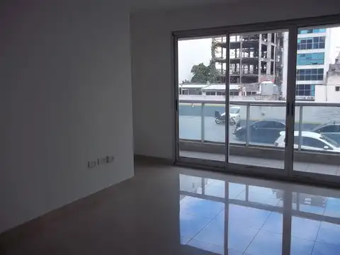 Departamento en Alquiler en Belgrano C, $ 480.000