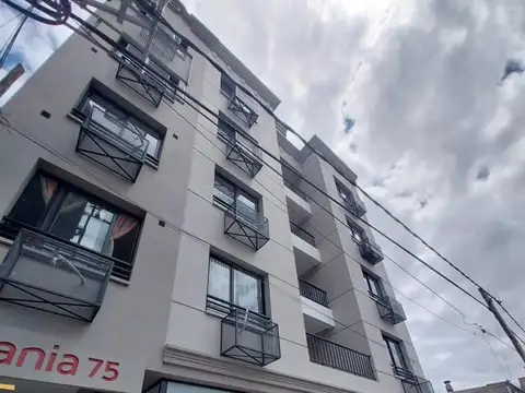 Alquiler Departamento de 2 Dormitorios a Estrenar en Arenales al 100, Salta Capital