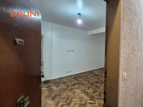 Departamento en Alquiler en Parque Rivadavia, $ 550.000