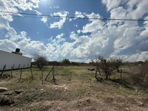 Terrenos en barrio enmuvi (BARRIO DEL HOSPITAL)