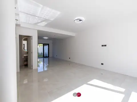 Depto Tipo Casa en Venta de 3 dormitorios