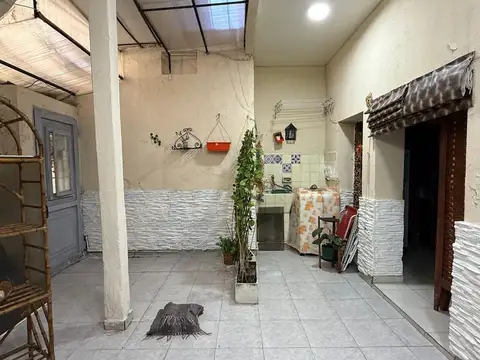 Depto Tipo Casa en Venta en Lanus Este, USD 45.000