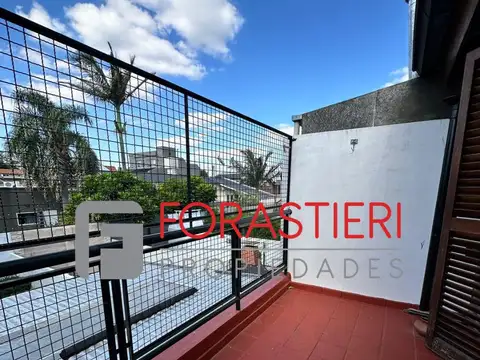 Depto Tipo Casa en Venta 20 años
