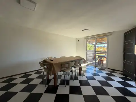 Casa 3 ambientes en Mar del Sud Con Parrilla