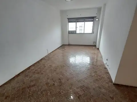 Artigas 3000, Piso 6