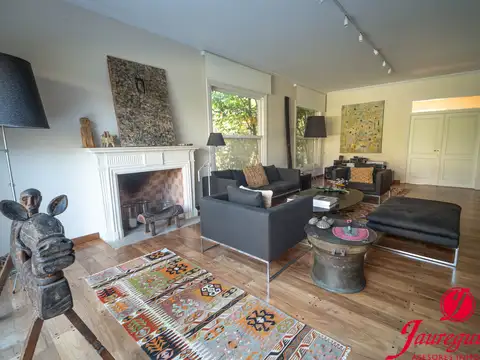 Casa en Alquiler de 5 dormitorios
