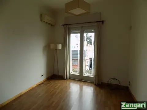 Depto Tipo Casa en Venta 65 años