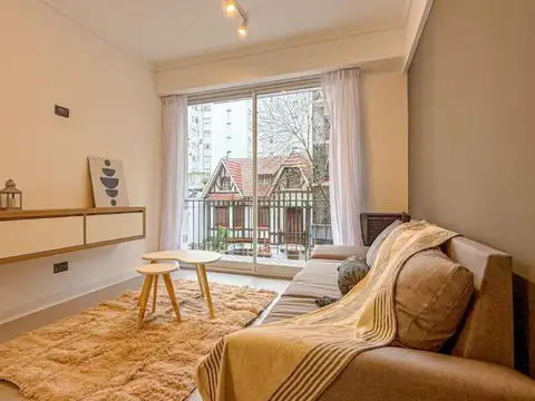 Departamento en venta 2 ambientes con dependencia amoblado - Plaza Colón
