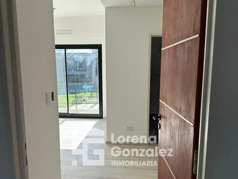 Venta Duplex Casa A Estrenar 4 Amb en Spring Park.