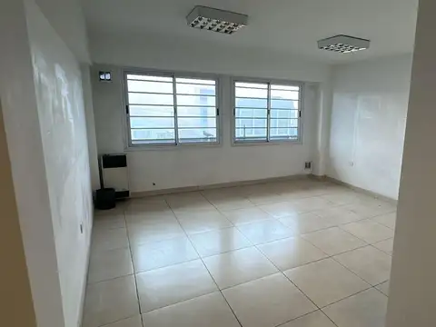 Hipólito Yrigoyen  4787