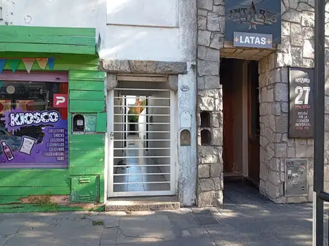 Venta ph 90 m2 cubiertos a reciclar, Chauvin