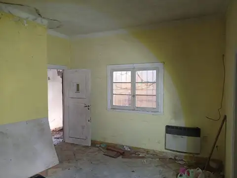 Depto Tipo Casa 3 ambientes con 1 baño