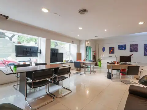 Local en Venta en Colegiales, USD 630.000