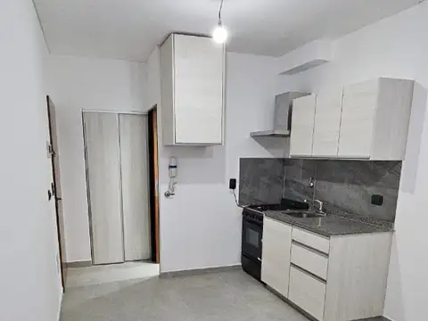 Departamento en Alquiler en Mataderos, $ 400.000