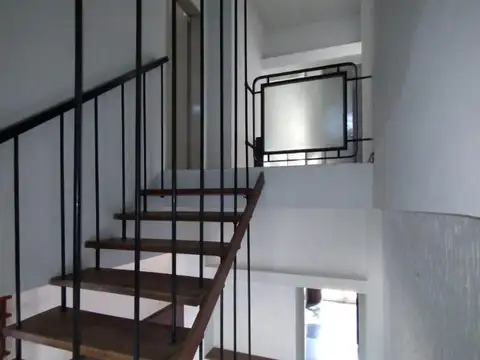 Casa en dos plantas en Alberdi Rio