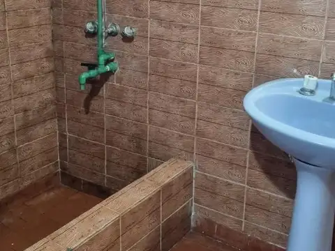 Depto Tipo Casa en Venta en Wilde, USD 45.000