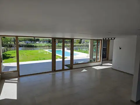 Casa en Alquiler en Santa Maria del Tigre, USD 5.500