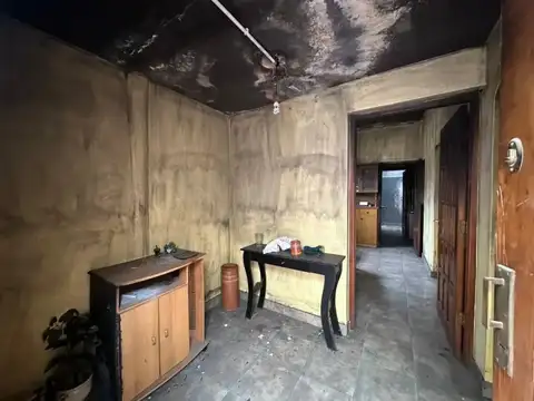 Depto Tipo Casa en Venta 46 años