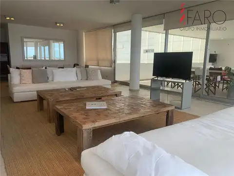 Departamento en Alquiler de 5 ambientes