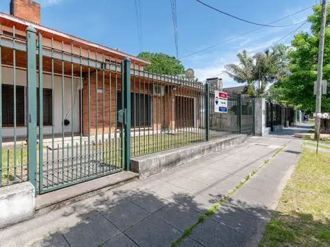 Casa en Venta en Adrogue, USD 119.000