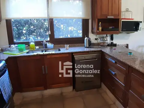 Casa en Venta con 7 cocheras