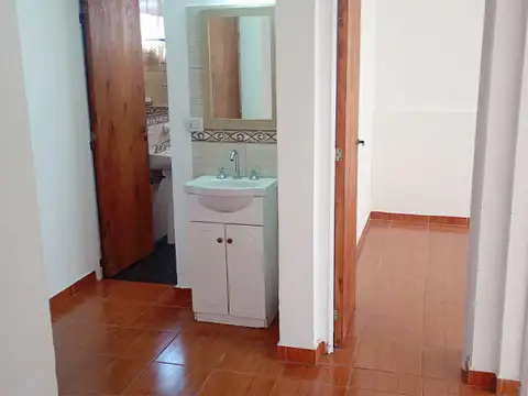 Departamento 5 ambientes con 1 baño